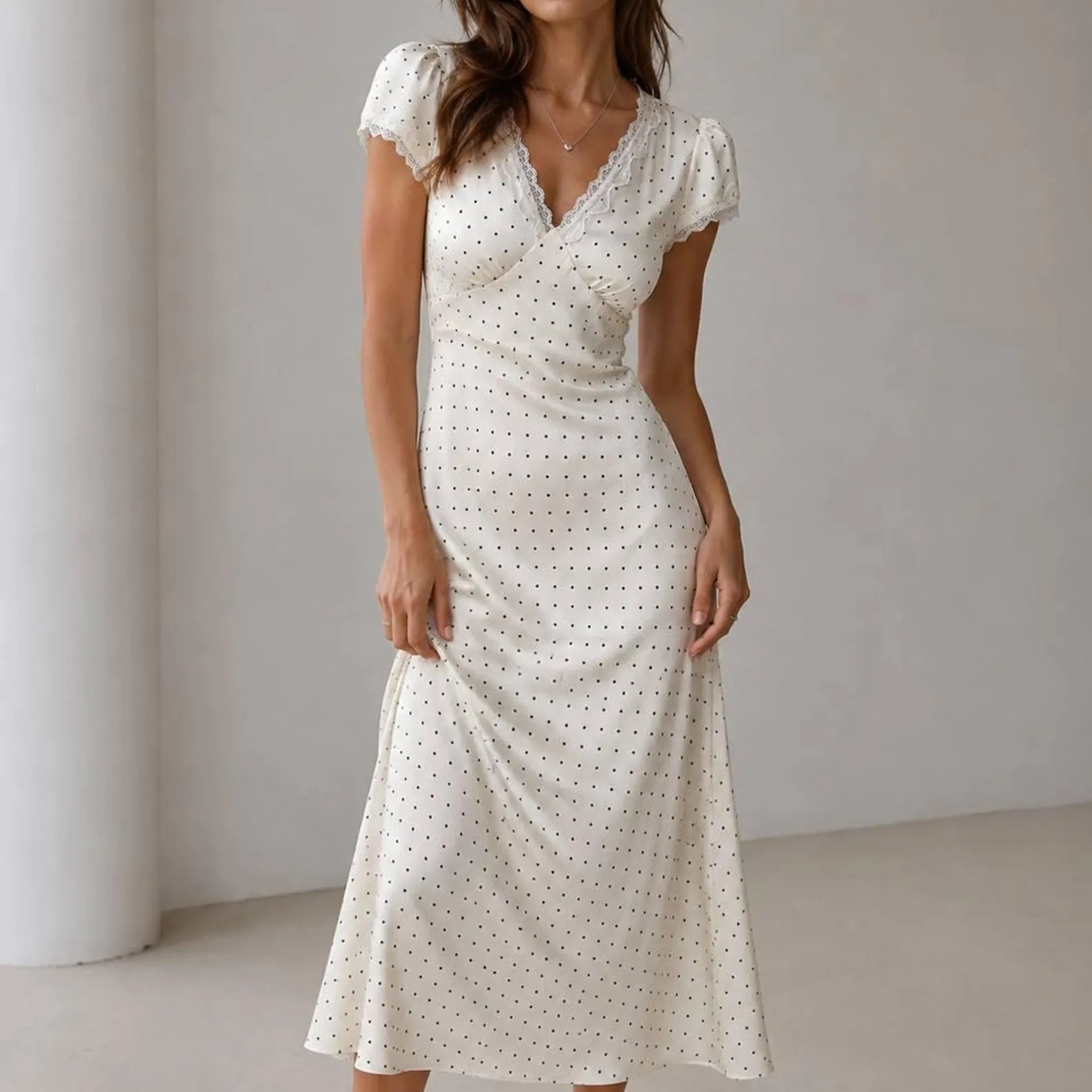 Robe midi satinée imprimée Jamila
