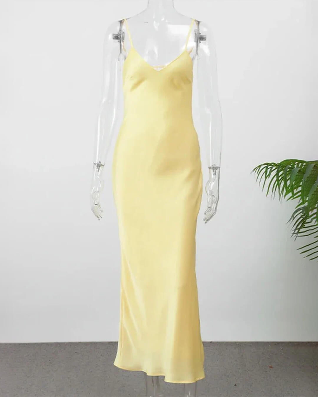 SOERA Kirra Satin Backless Maxi Dress - Dress - Yellow XS