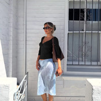 T-shirt Sofia scollo a V profondo maniche midi