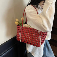 حقيبة Claudia Hollowed Shoulder Tote