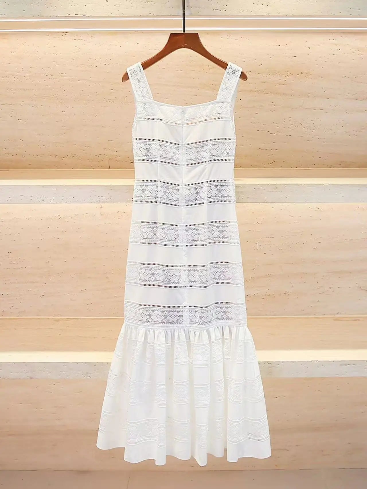 SOERA Celeste Embroidered Lace Fishtail Dress - Dress -  XS