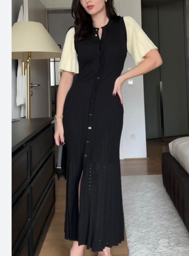 SOERA Gina Midi Dress - Dresses - Soera-Gina-dress-black/S Black S