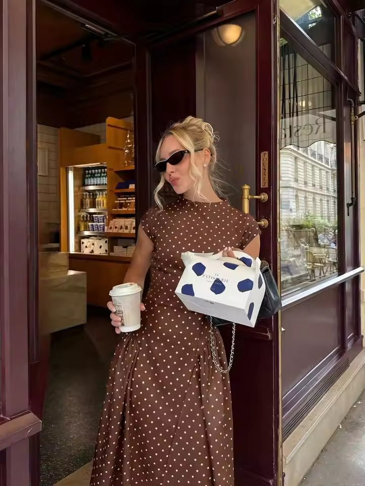 فستان Bianca Flare ماكسي بأكمام قصيرة