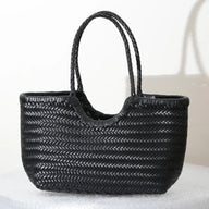 Beatrice mala tote tecida