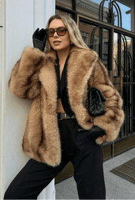 Fiona Nepbont Jas